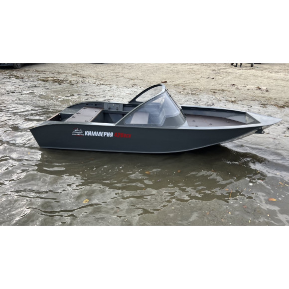 Лодка из Пнд Киммерия 420DCX Fish
