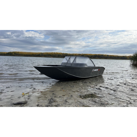 Лодка из Пнд Киммерия 420DCX Fish