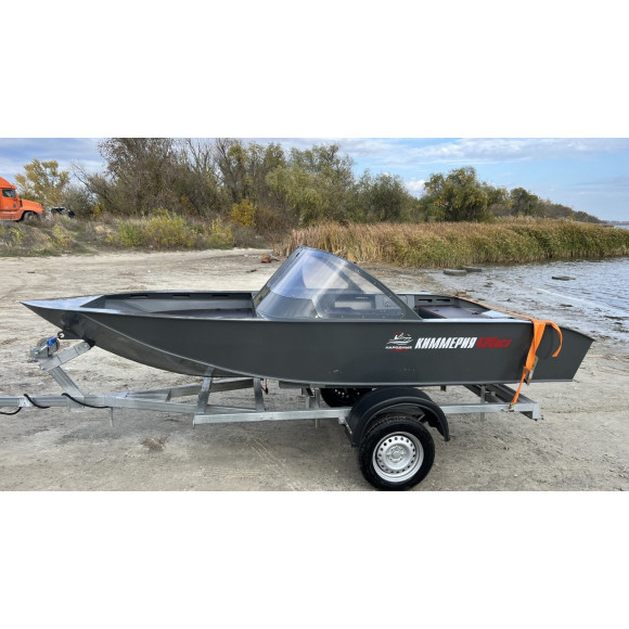 Лодка из Пнд Киммерия 420DCX Fish
